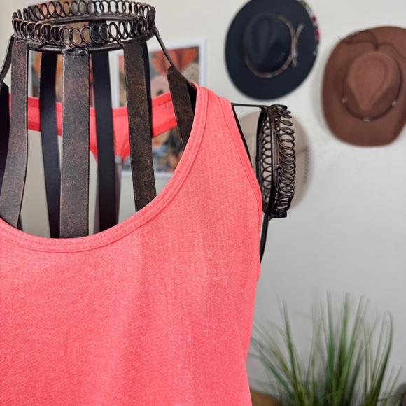 Old Navy | Active Coral Tank Top | S - Picture 2 of 5